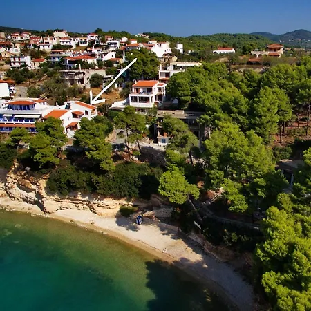 Villa Dolphin Votsi *