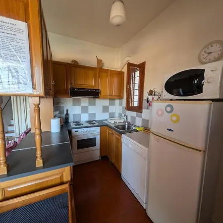 Dolphin Votsi Villa