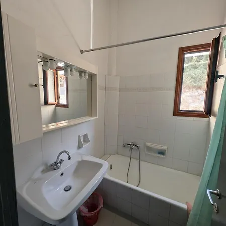 Villa Dolphin Votsi